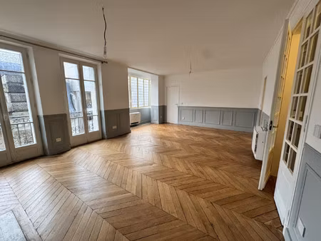 appartement de luxe à louer dans le quartier saint gervais