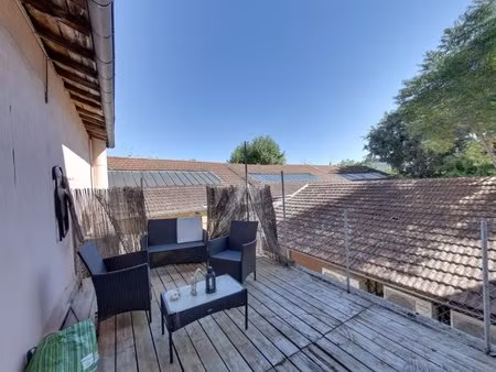 lyon 3eme - 95 cours du dr long - t2 de 48m² avec terrasse privative à louer non meublé