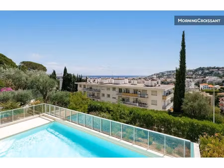 location meublée appartement 1 pièce 61 m² à nice (06000), 2 095 €