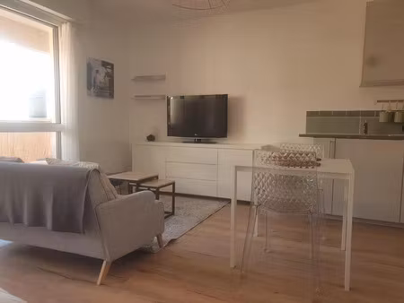 location meublée appartement 1 pièce 31 m² à bordeaux (33000), 765 €