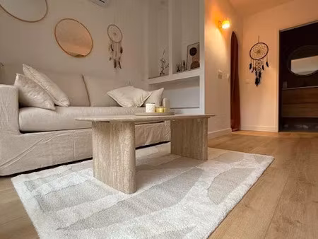 location meublée appartement 1 pièce 20 m² à aix-en-provence (13090), 890 €