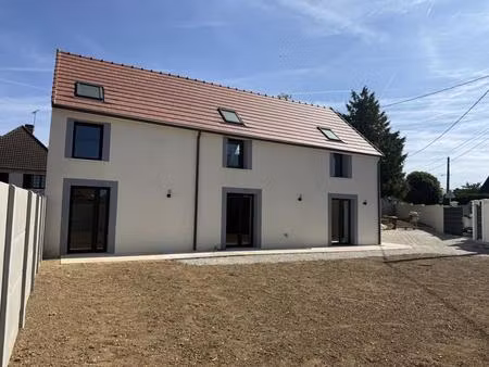 f4 - 113.53m ²