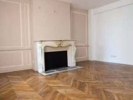 location appartement 4 pièces à rouen vieux-marché - st eloi (76000) : à louer 4 pièces / 