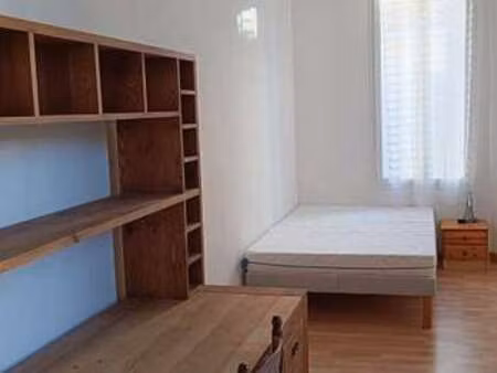 location appartement 3 pièces meublé à montpellier (34000) : à louer 3 pièces meublé / 69m