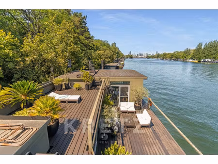 maison de luxe à vendre dans le quartier coteaux