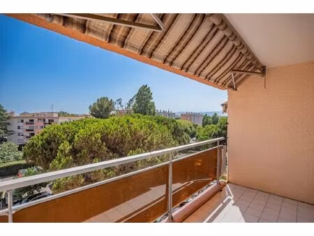 nouveau - appartement à pied de la plage