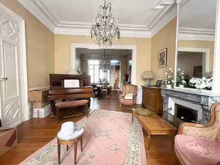 maison à vendre 9 pièces 231 m² - cambrai (59) - 169 000€