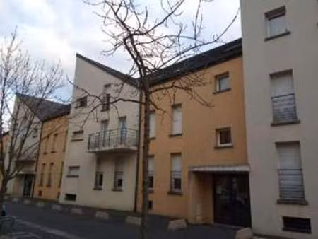 location appartement 2 pièces au mans (72000) : à louer 2 pièces / 35m² le mans