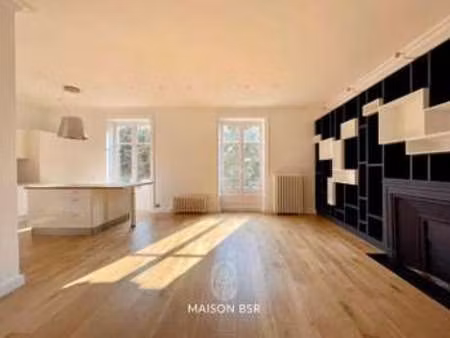 location appartement 4 pièces à nantes (44000) : à louer 4 pièces / 110m² nantes