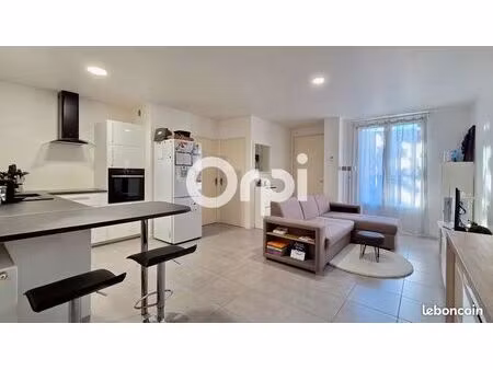 appartement 2 pièces 46 m²