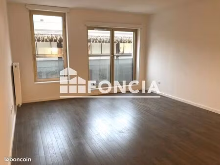 appartement 3 pièces 64 m²
