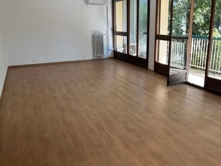 appartement 4 pièces 99 m²