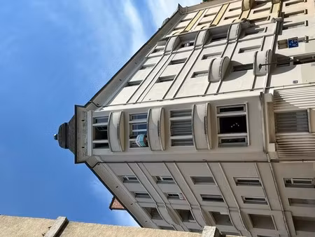 vente t3 lumineux 73 m² - art déco - vue dégagée - centre chambéry