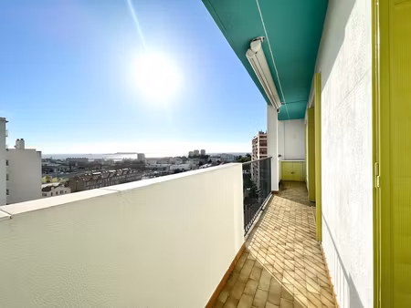 appartement 4 pièces à louer avec vue mer à marseille saint louis