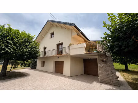 aix-les-bains, maison individuelle rénovée et isolée par l'e