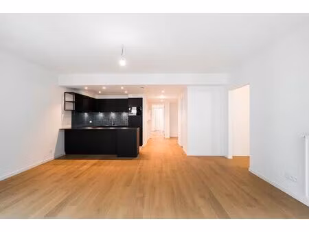 appartement à louer avec 2 chambres , saint-gilles (vbe48934)
