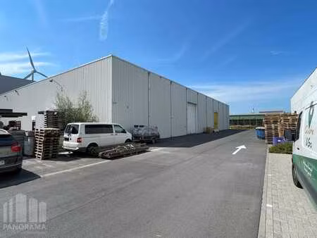 1.030 m² opslagruimte op iz pathoekeweg