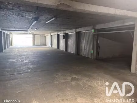 parking/box 16 m² les sables-d'olonne