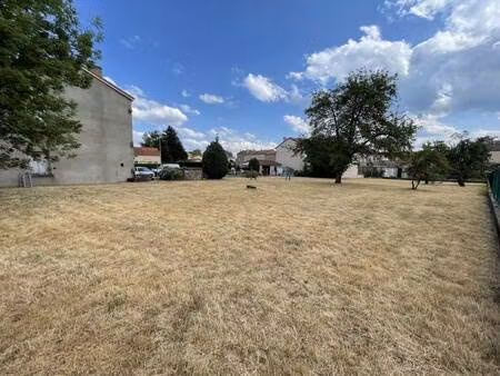 terrain constructible à vendre