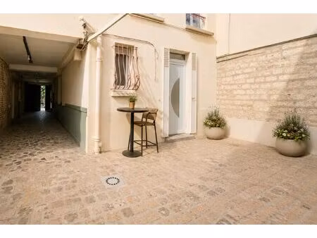 montreuil-robespierre-appartement deux pièces