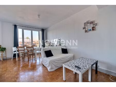 grand t2 meuble lumineux avec cave - secteur av jean jaures