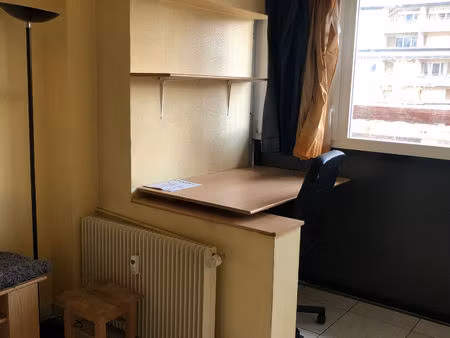 studio à louer - rue de rome (esplanade)