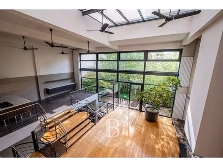le service location de la maison barnes vous propose ce bien :