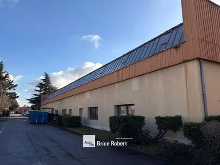 vente local d’activités venissieux 69200 1954m²