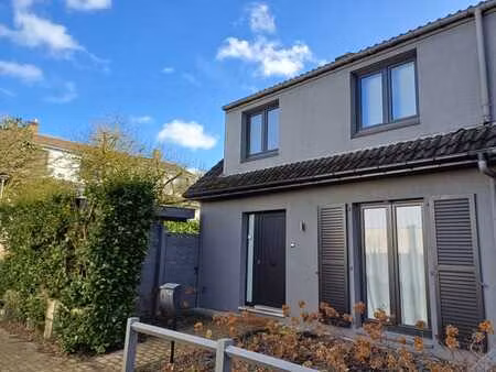 maison 3 chambres waterloo, 110m², jardin 147m²