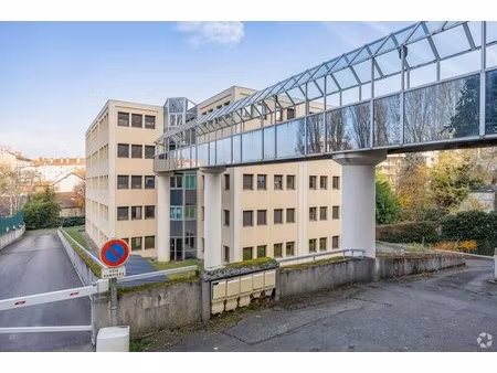 vente bureaux 177 m² à 331 m²