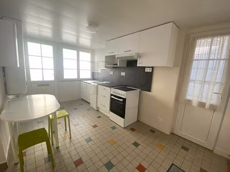 flers - studio de 31.57 m2 dans l'hyper centre