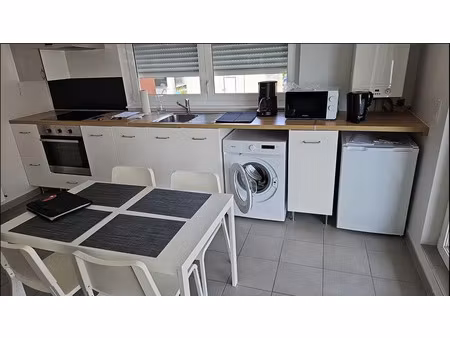 location appartement 1 pièce 33 m² à metz (57050)