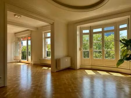 appartement 4 chambres avec terrasses et garage