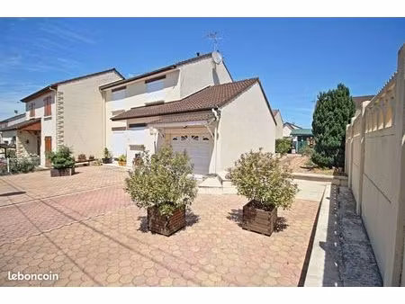 maison 4 pièces 109 m²