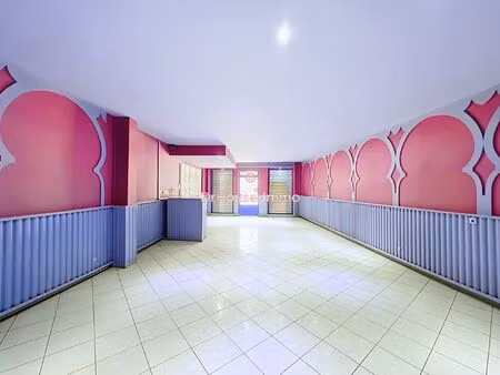 immeuble de rapport à usage mixte - centre-ville - 8 lots - environ 462 m² de surfaces pri