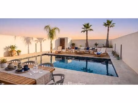 villa avec piscine et terrasse beziers (34)