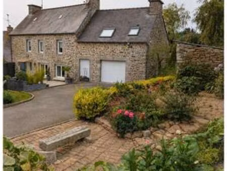 vente maison à saint-carreuc (22150) : à vendre / 127m² saint-carreuc
