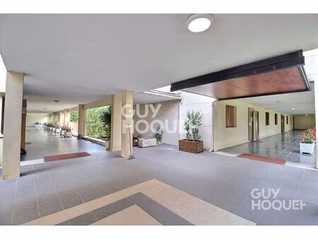 appartement 3 pièces avec grand balcon sur chaville