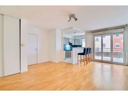 appartement saint ouen sur seine 2 pièce(s) 45 m2