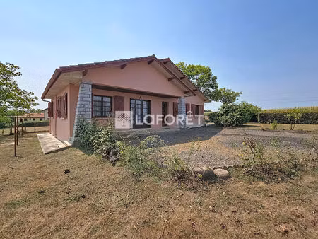 maison de plain pied proche orthez 6 pièce(s) 124m²