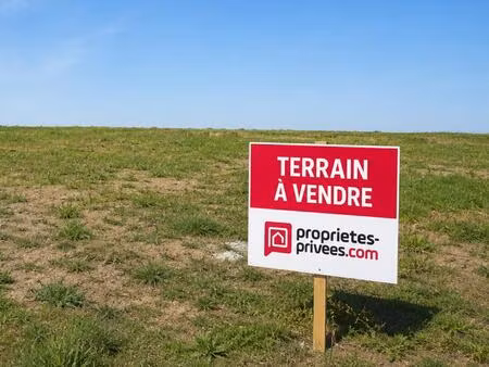 terrain à bâtir de 1 395 m² idéalement situé ? ménonval
