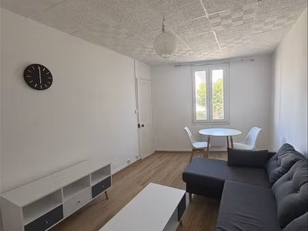 appartement - rdc - 33 m2 - 2 pièces - non meublé