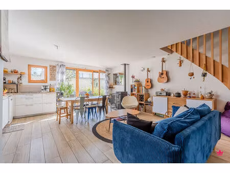 t5 rez de jardin et duplex - 4 chambres - 2 terrasses - stationnement privatif