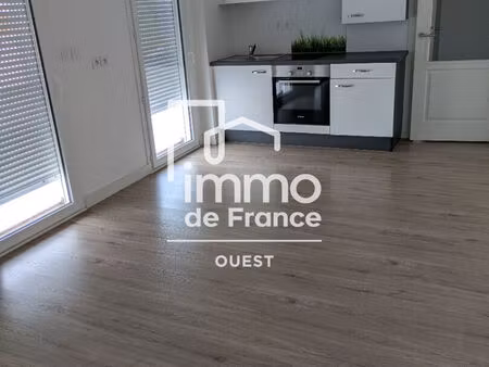 centre ville , quartier théâtre, dans résidence recherchée, appartement la roche sur yon 2