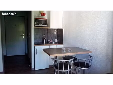 a louer studio meublé 16m²