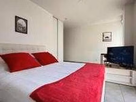 vente appartement t1 à nantes pont du cens - petit port (44000) : à vendre t1 / 29m² nante