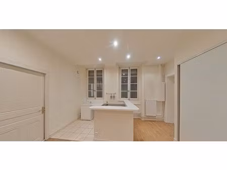 appartement 3 pieces // lyon 2 eme