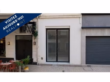 location commerce cannes 06400 53m²