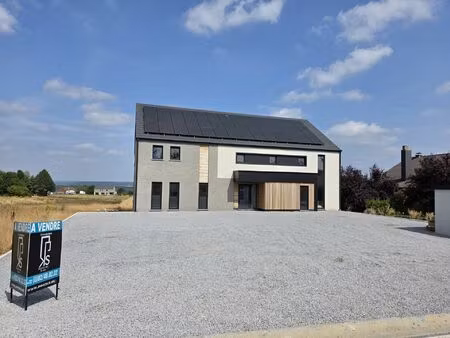 rez-de-chaussée à vendre à route du viroin 10a doische (vbe49379)