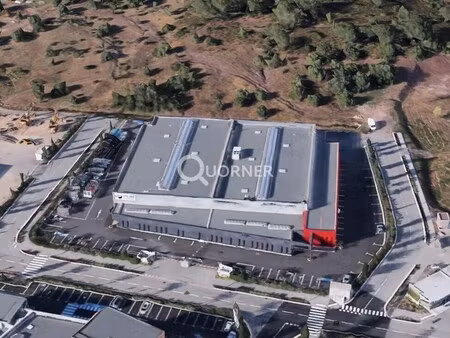 location entrepôt frejus 83600 1500m²